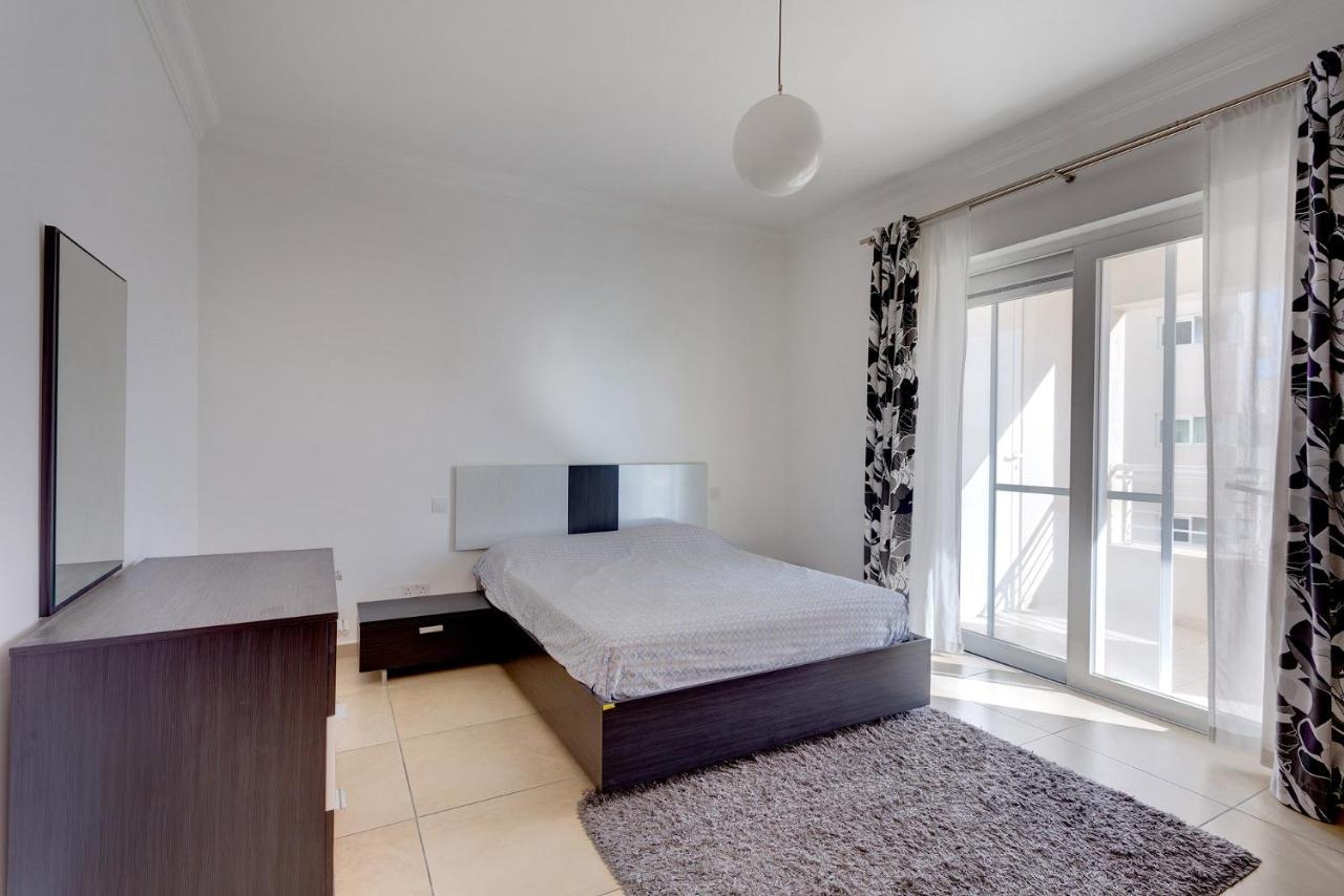 Apartment With Pool Sliema Buitenkant foto