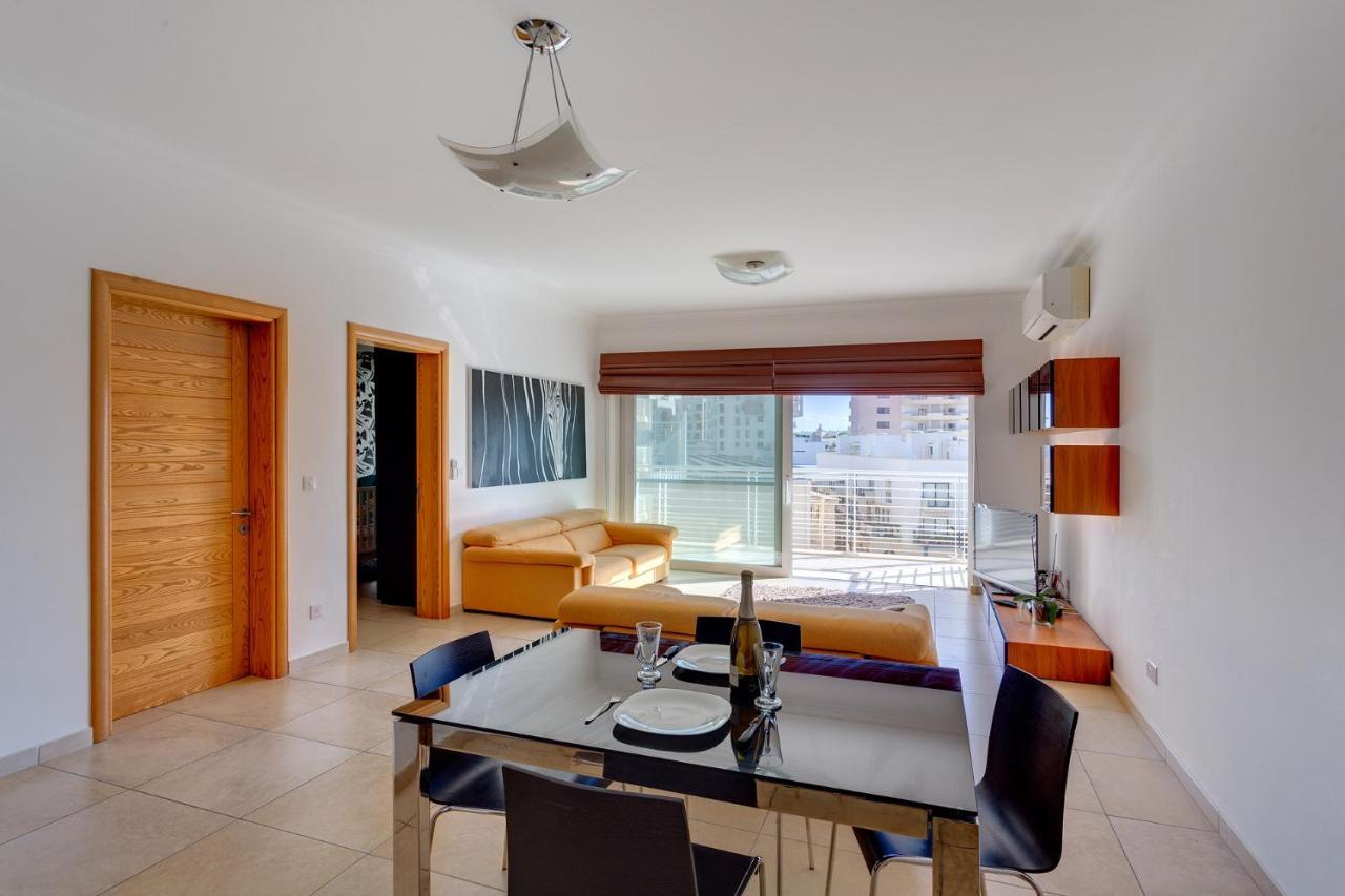 Apartment With Pool Sliema Buitenkant foto